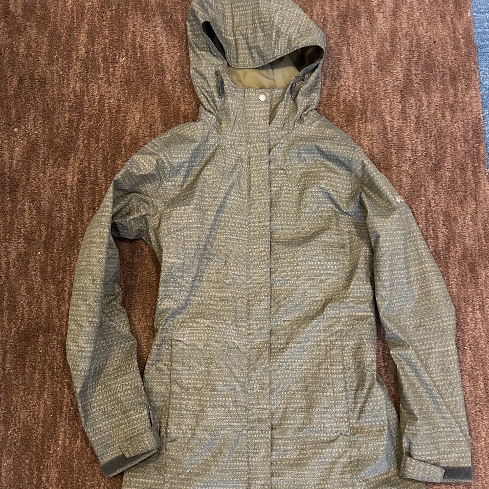 Women’s Columbia rain jacket